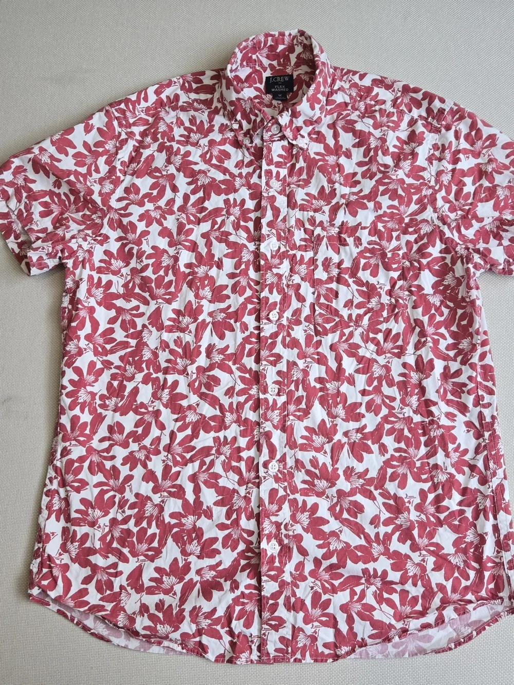 J. Crew Flex Washed Men's Medium Short Sleeve Button Down Shirt Red Floral